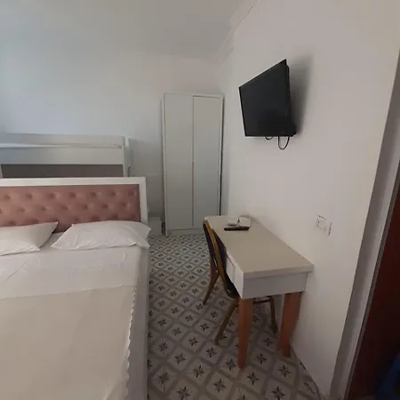 Villa-hotel Ludianna Golem (Tirana)