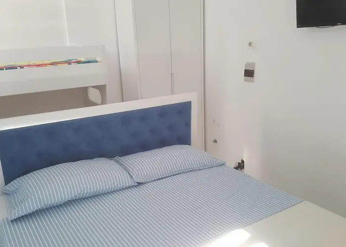 Villa-hotel Ludianna Pensjonat Golem (Tirana)