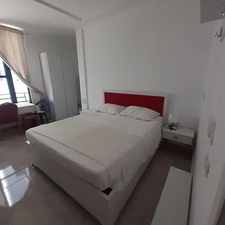 Maison d'hôtes Villa-hotel Ludianna Golem (Tirana)