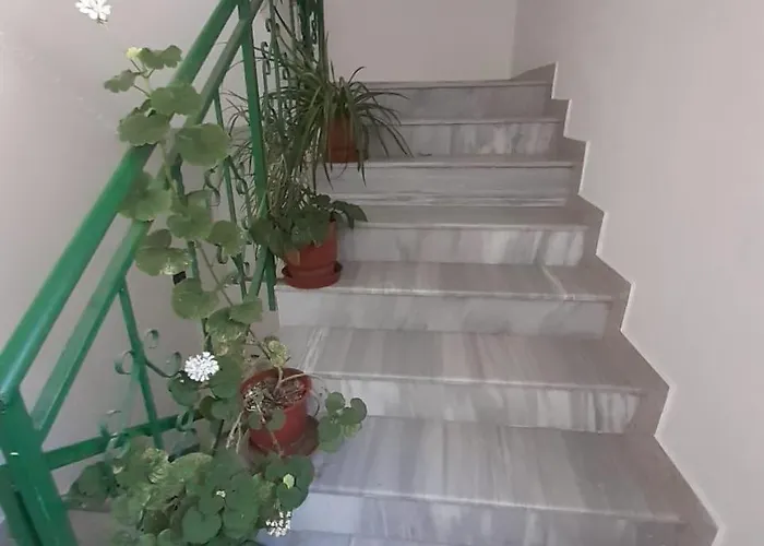 Villa-hotel Ludianna Golem (Tirana)